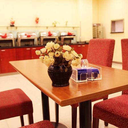Hanting Hotel Shanghai Zhoupu מראה חיצוני תמונה